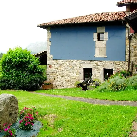 Casas Rurales El Corberu