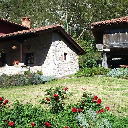 Casas Rurales El Corberu